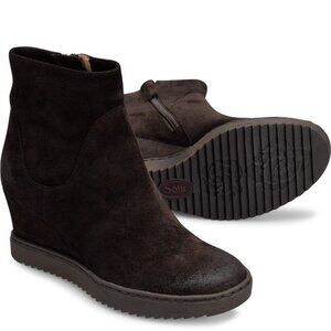 NWOB Sofft Shary Wedge Ankle Bootie Size 6 M Brown Waterproof Leather Suede
